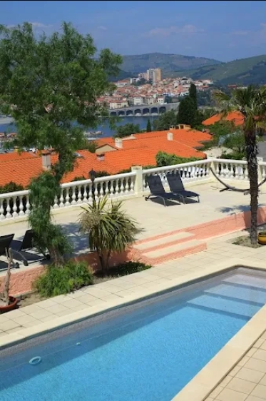 hotel col cad